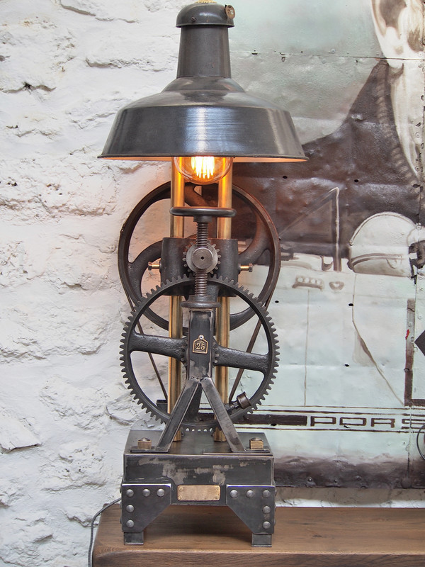Lampe Industrielle Originale